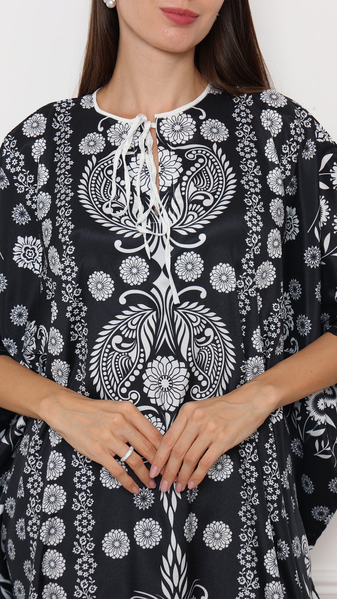 Calira Kaftan