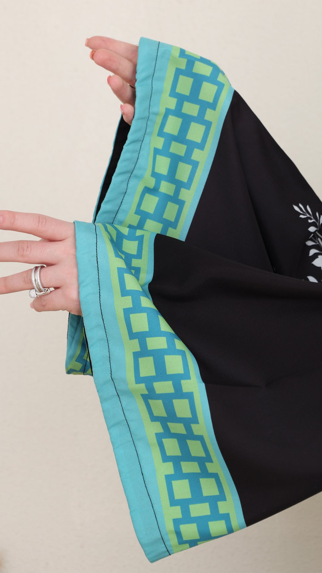 Tivora Open Front Abaya